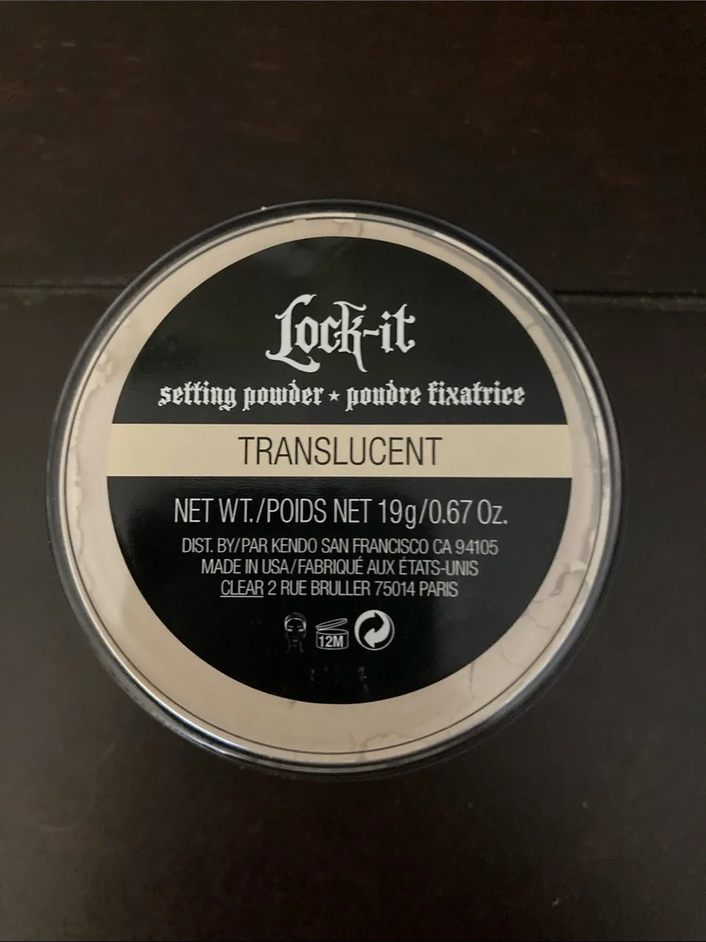 KVD Lock-it translucent setting powder